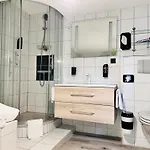 Lainbach In Waengle Hotell *