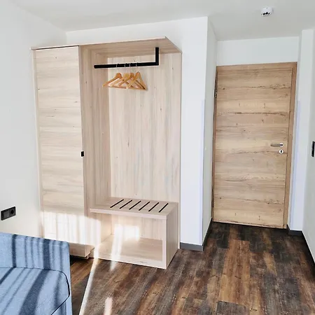 Boutique Lainbach Hotel 3*