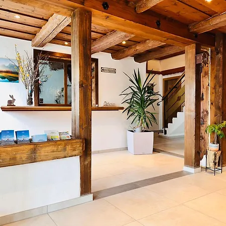 Hotel Boutique Lainbach 3*