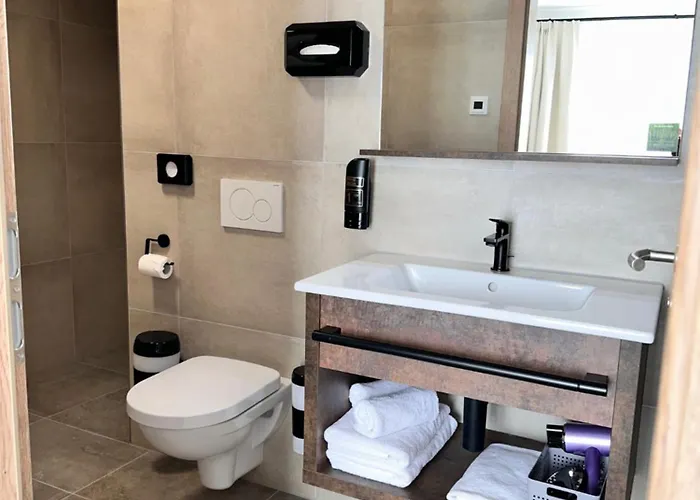 Hotel Lainbach In Waengle *