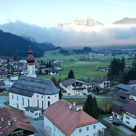 Lainbach In Waengle * Reutte