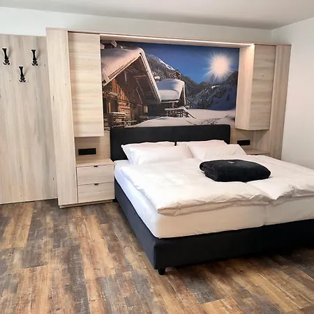 Lainbach In Waengle Reutte