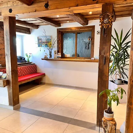 Lainbach In Waengle * Reutte