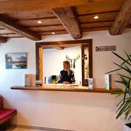 Lainbach In Waengle Reutte